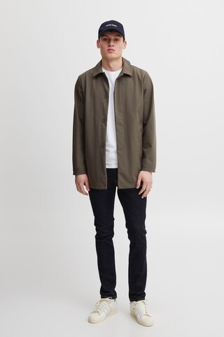 Casual Friday Jacke 'Oakland' in Braun