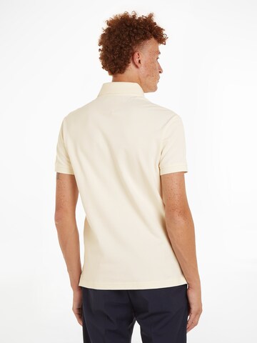 TOMMY HILFIGER T-shirt i beige