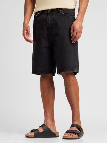 WEEKDAY Loosefit Shorts 'Galaxy' in Schwarz: predná strana