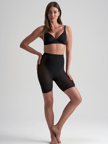 Pantalon modelant ' Powermesh High Waist Short ' Bye Bra en noir