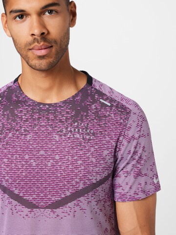 NIKE - Camisa funcionais em roxo