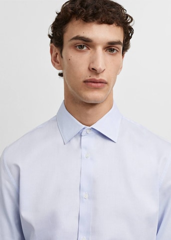 MANGO MAN Regular fit Button Up Shirt 'EMERITOL' in Blue
