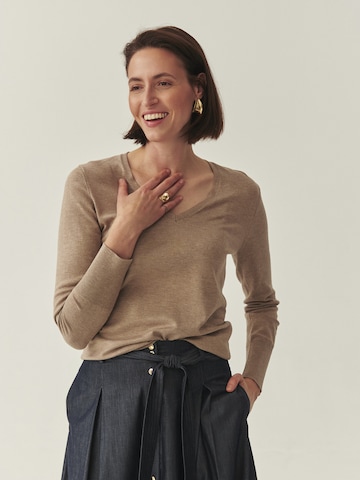 Pullover di TATUUM in beige