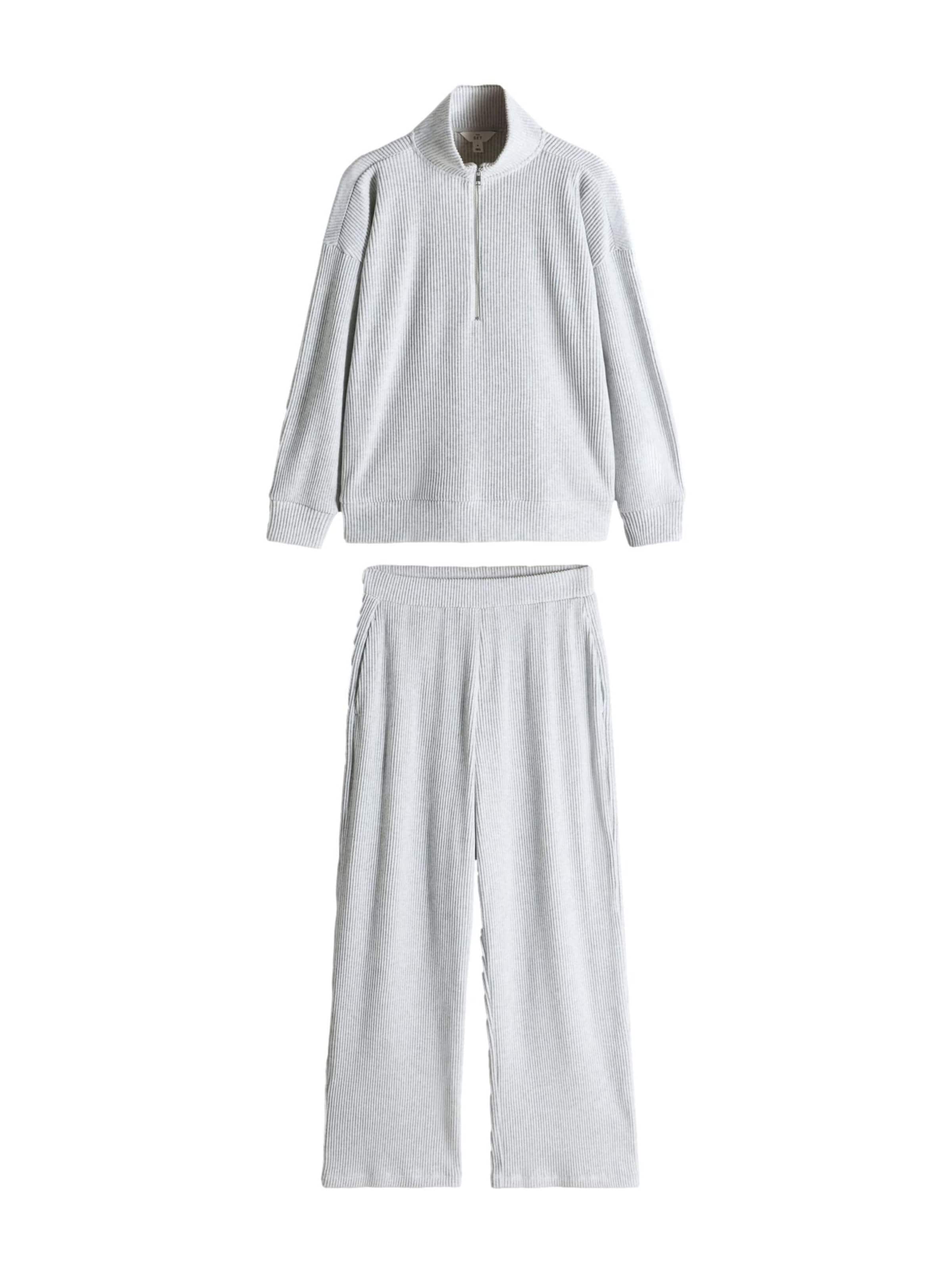 The Set Hemmadräkt i grå: framsida