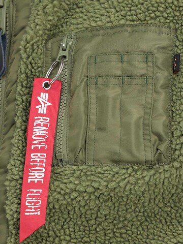 ALPHA INDUSTRIES Weste 'Teddy'‌‌‌ in Grün