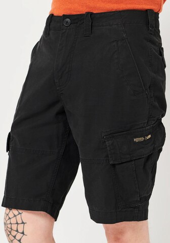 Regular Pantalon cargo Superdry en noir