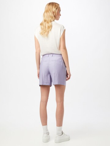 DRYKORN Regular Shorts 'Affair' in Lila