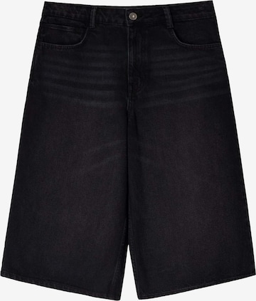 Bershka Trousers in Black: front