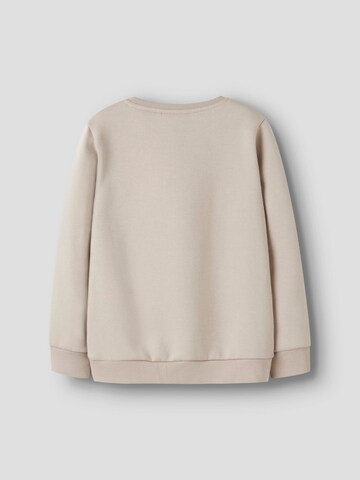 NAME IT - Sudadera en marrón