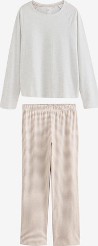Next - Pijama en gris: frente