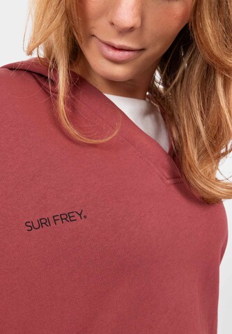 Suri Frey Sweatshirt ' Freyday ' in Rood