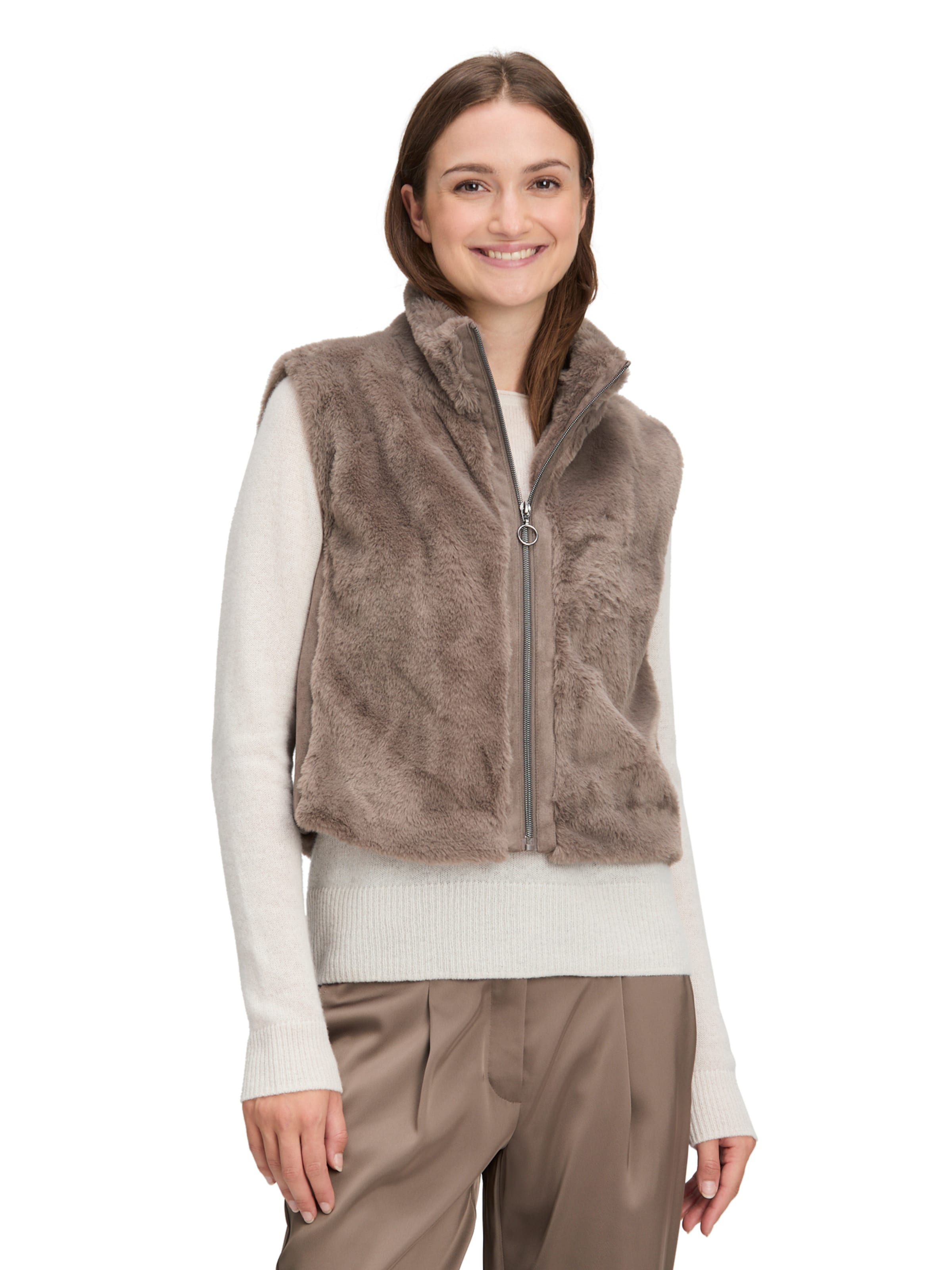 Gilet di Betty Barclay in marrone: frontale