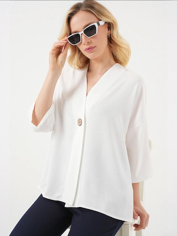 Bigdart - Blusa em branco