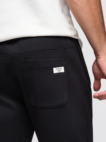 Ombre Tapered Broek in Zwart