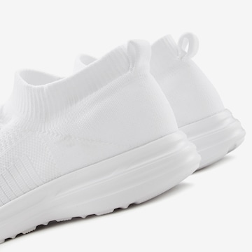 LASCANA - Sapatilhas slip-on em branco