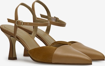 LOTTUSSE Strap Sandals 'Carla' in Brown
