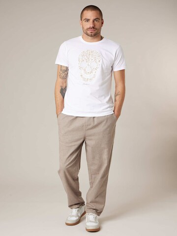 T-Shirt 'Shadow' Deeluxe en blanc