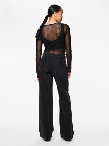 PIECES Wide Leg Jeans 'Selma' in Schwarz