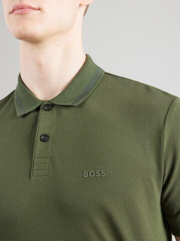 BOSS T-shirt 'Pio1' i grön