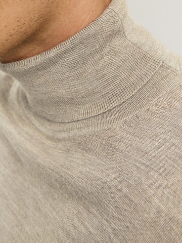 pilka JACK & JONES Megztinis 'JPRMark'