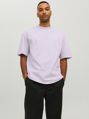 purpurinė JACK & JONES Marškinėliai 'Kam': priekis