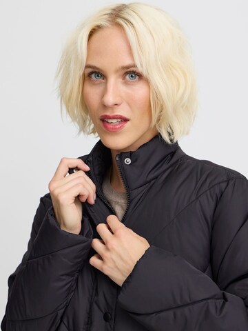 Cappotto di mezza stagione 'Katalin' di PULZ Jeans in nero