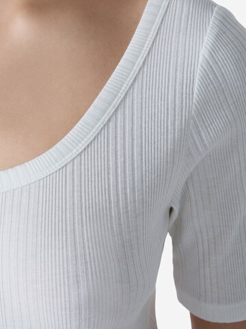 Body di ETAM in bianco