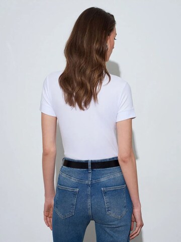Dilvin Shirt in White