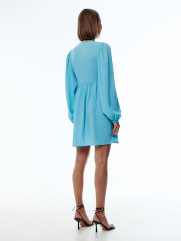 EDITED Zomerjurk 'Blue' in Blauw