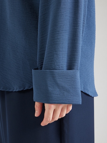 Vero Moda Curve Μπλούζα 'VMCizzy' σε μπλε