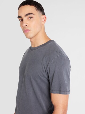 Pepe Jeans T-shirt 'Jacko' i svart