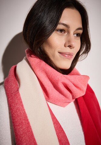 CECIL Scarf in Red: front