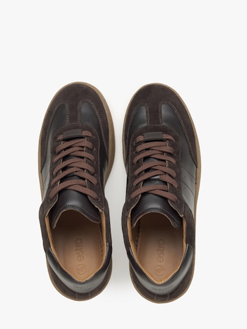 Estro Låg sneaker '09-3236' i brun