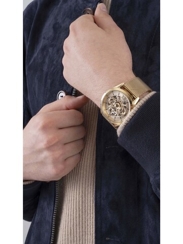 GUESS Analog Watch 'Tailor' in Gold