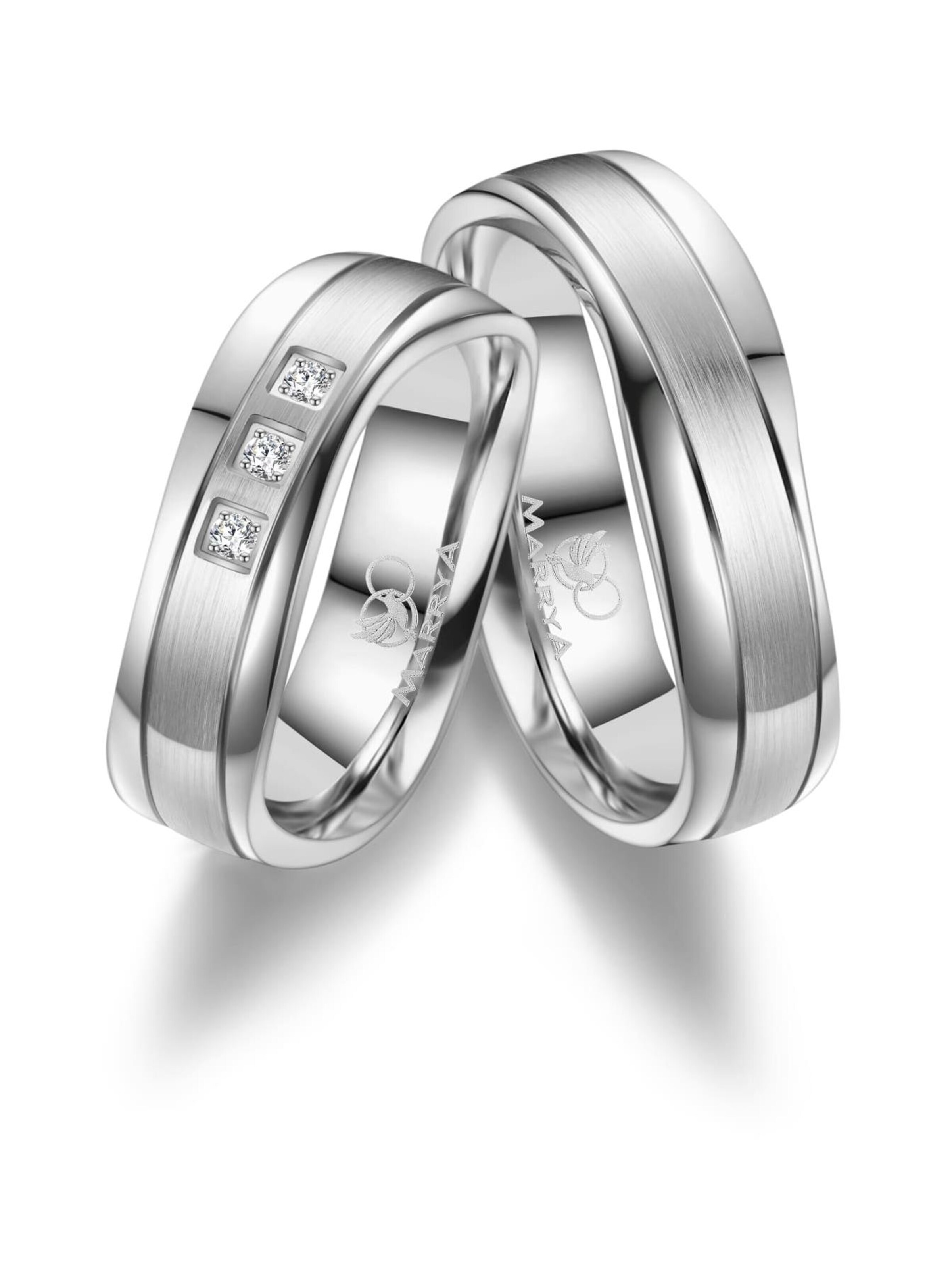 MARRYA Ring 'MARRYA ES-18 Ehering aus Edelstahl - Silberfarben' in Silver: front