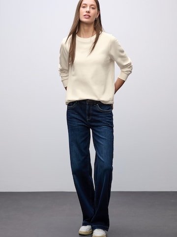 STREET ONE Sweatshirt i beige