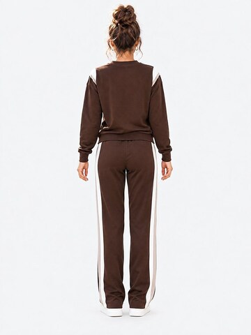 Lady Bersan Leisure suit 'Zweiteiliges Set' in Brown