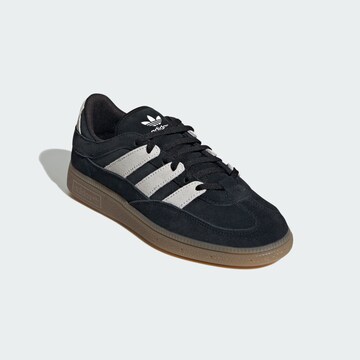 Baskets basses 'Handball Spezial' ADIDAS ORIGINALS en noir