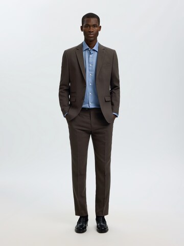 SELECTED Slimfit Nadrág 'SLHNeli' - barna