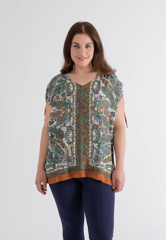 October Blouse in Green: front