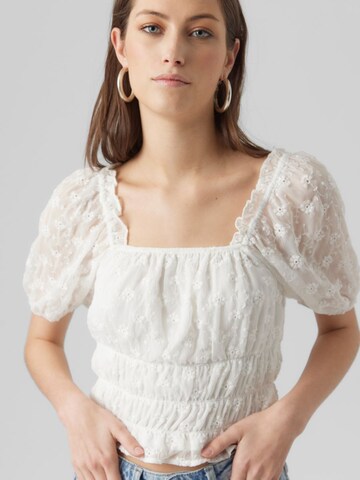 T-shirt 'Clara' VERO MODA en blanc