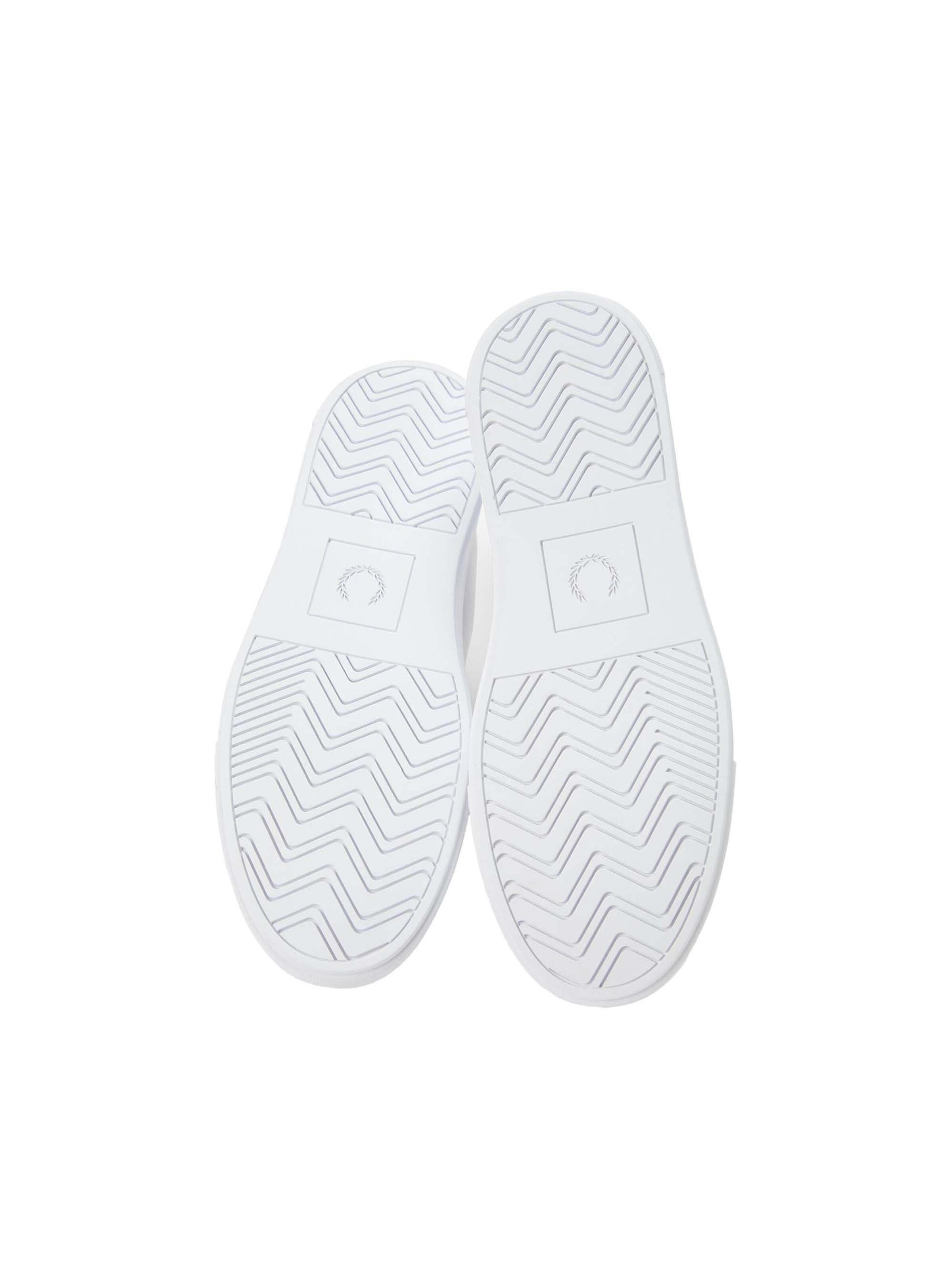Fred Perry Platform trainers in White
