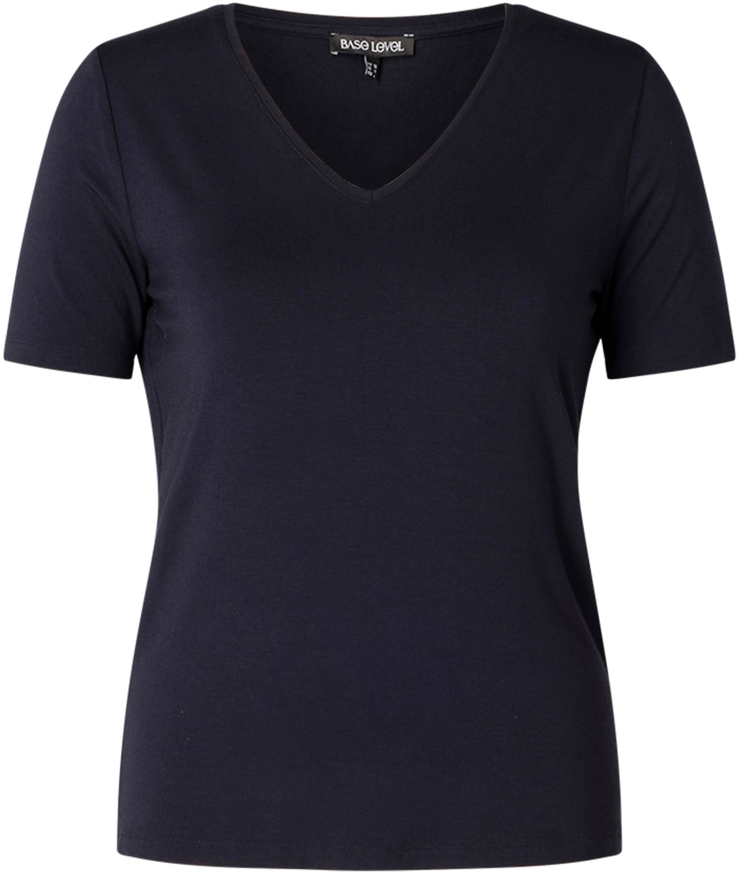 BASE LEVEL Shirt in Blue: front