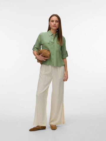 VERO MODA Bluse 'AWRyder' in Grün