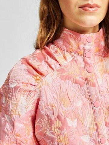 Robe-chemise 'Rotta' SELECTED FEMME en rose