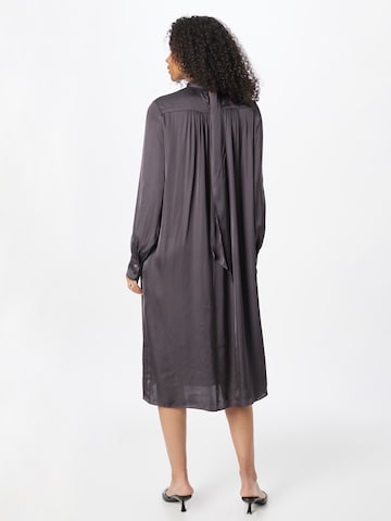 Robe 'Alberte' Birgitte Herskind en gris