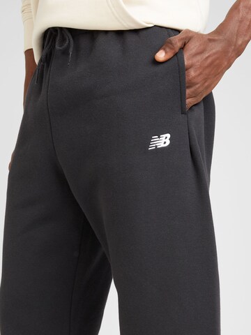 new balance Tapered Broek in Zwart