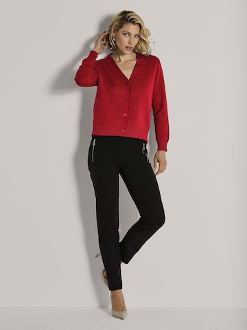 MADELEINE Gebreid vest in Rood