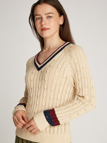 TOMMY HILFIGER Pullover 'VARSITY' in Beige