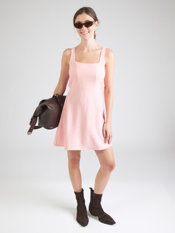ABOUT YOU Dress in Orange
